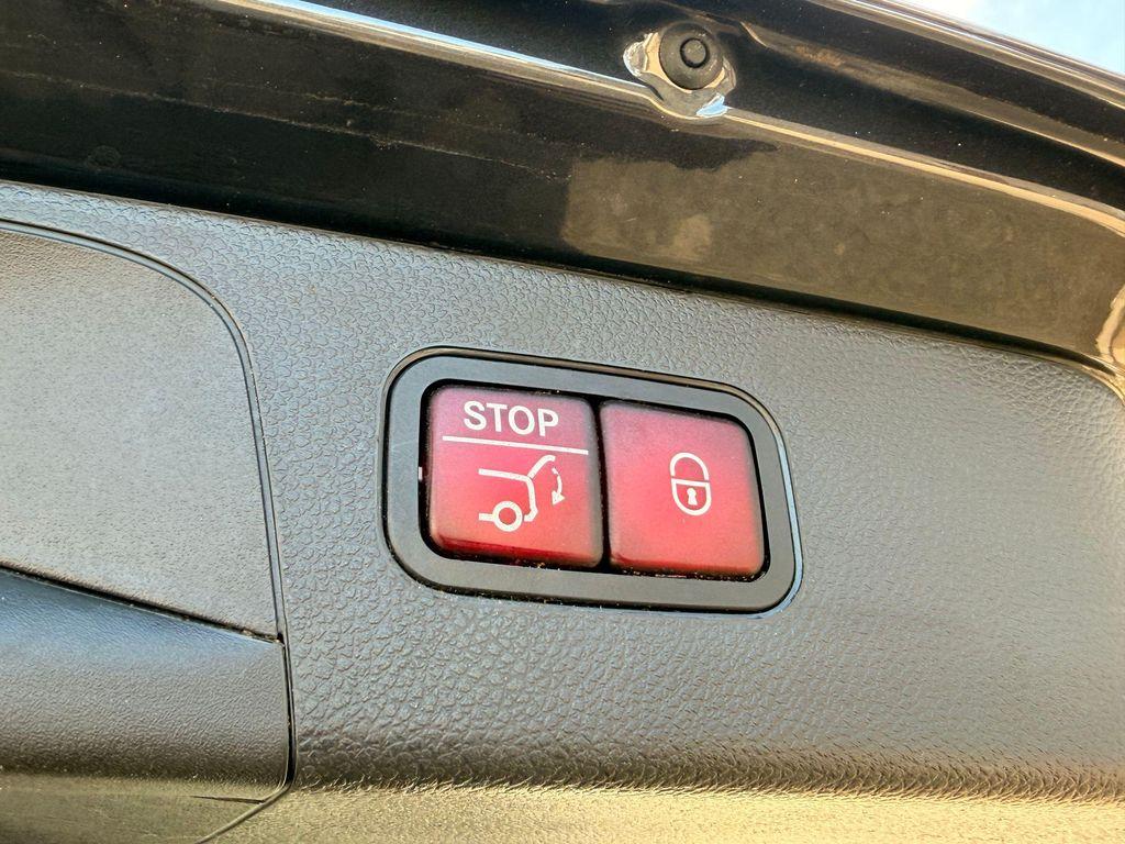 used 2021 Mercedes-Benz GLC 300 car, priced at $21,897