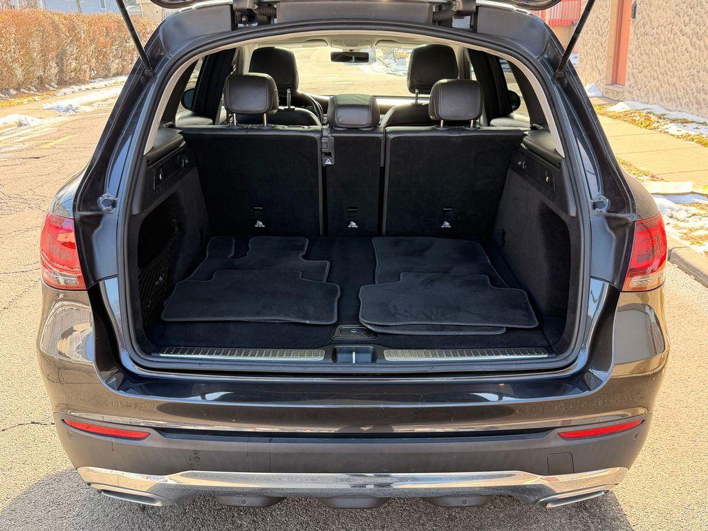 used 2021 Mercedes-Benz GLC 300 car, priced at $21,897