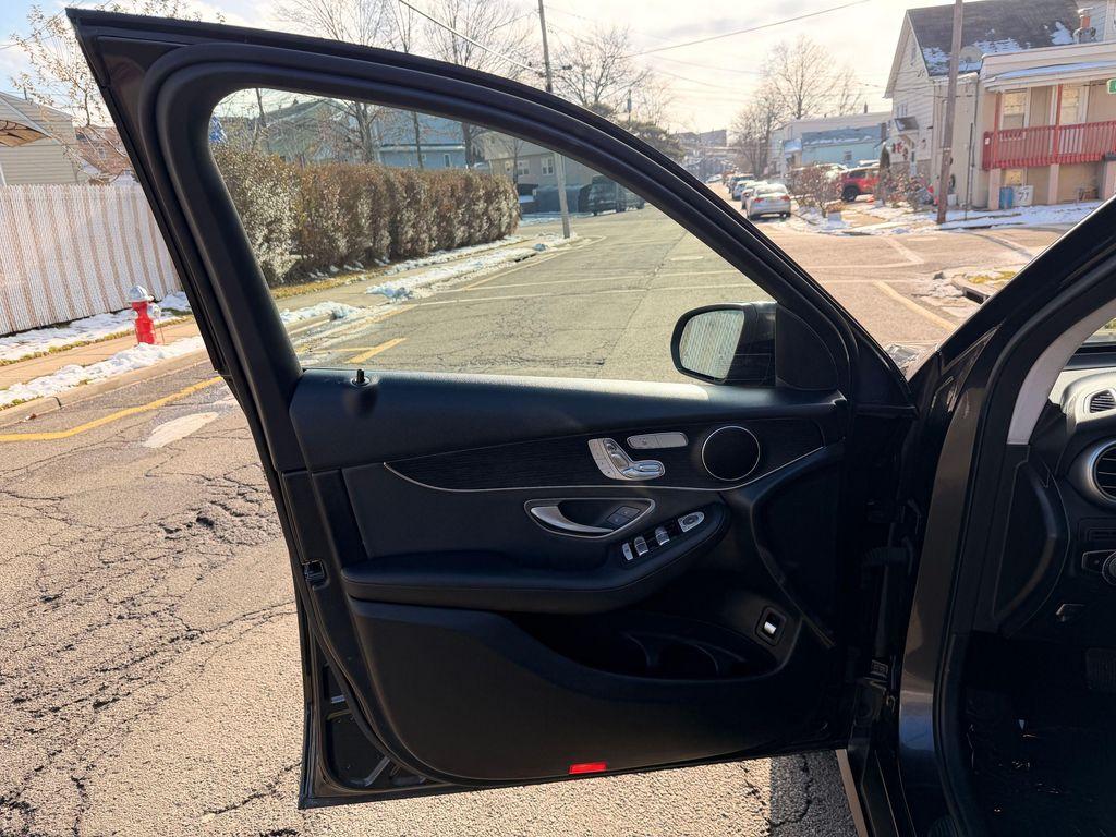 used 2021 Mercedes-Benz GLC 300 car, priced at $21,897