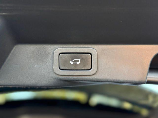 used 2020 Land Rover Range Rover Sport car, priced at $19,998