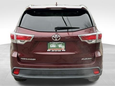 used 2016 Toyota Highlander car, priced at $21,292