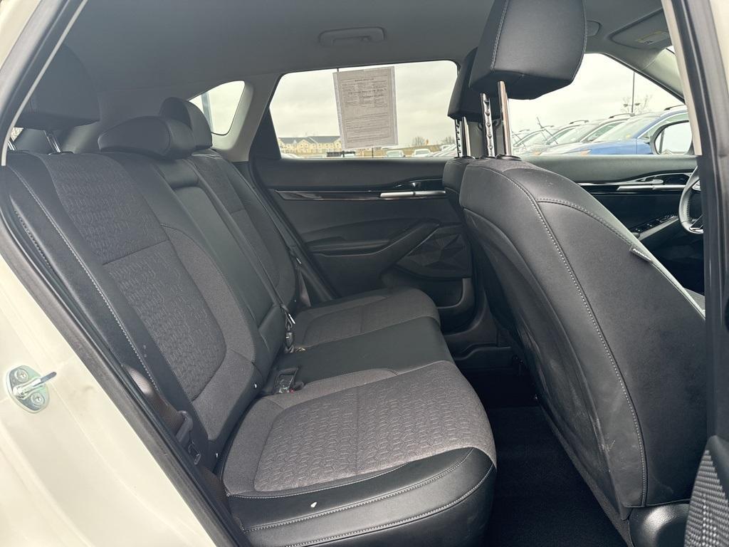 used 2025 Kia Seltos car, priced at $23,995