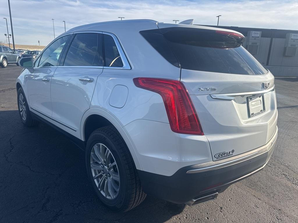 used 2017 Cadillac XT5 car, priced at $15,995