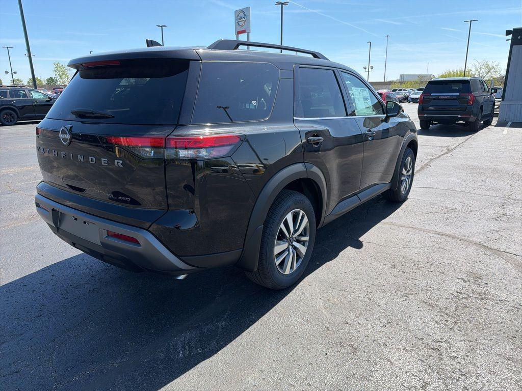 new 2026 Nissan Pathfinder car, priced at $39,984