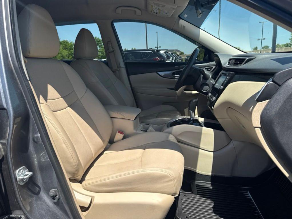 used 2016 Nissan Rogue car, priced at $16,995