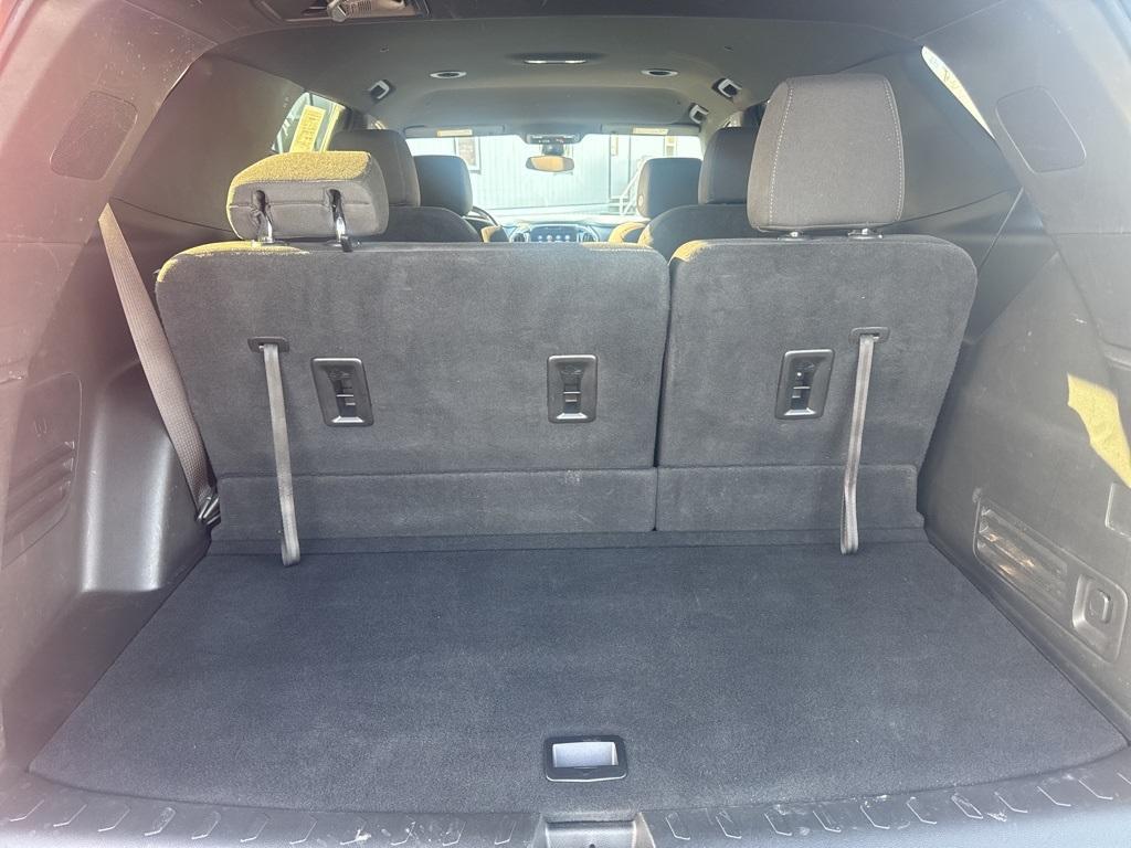 used 2023 Chevrolet Traverse car, priced at $23,500