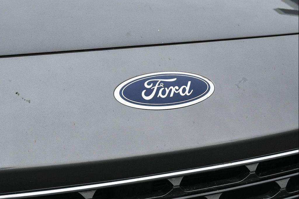 used 2022 Ford Escape car, priced at $16,995