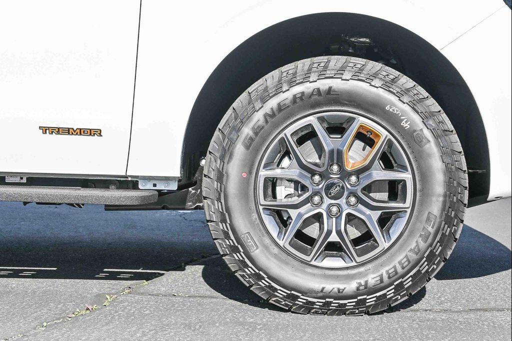 new 2026 Ford Expedition car, priced at $84,990