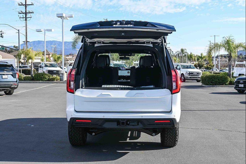 new 2026 Ford Expedition car, priced at $84,990