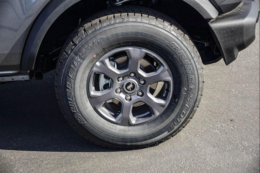new 2025 Ford Bronco car, priced at $47,260