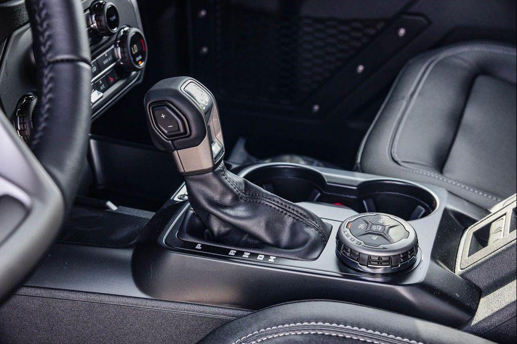 new 2025 Ford Bronco car, priced at $47,260