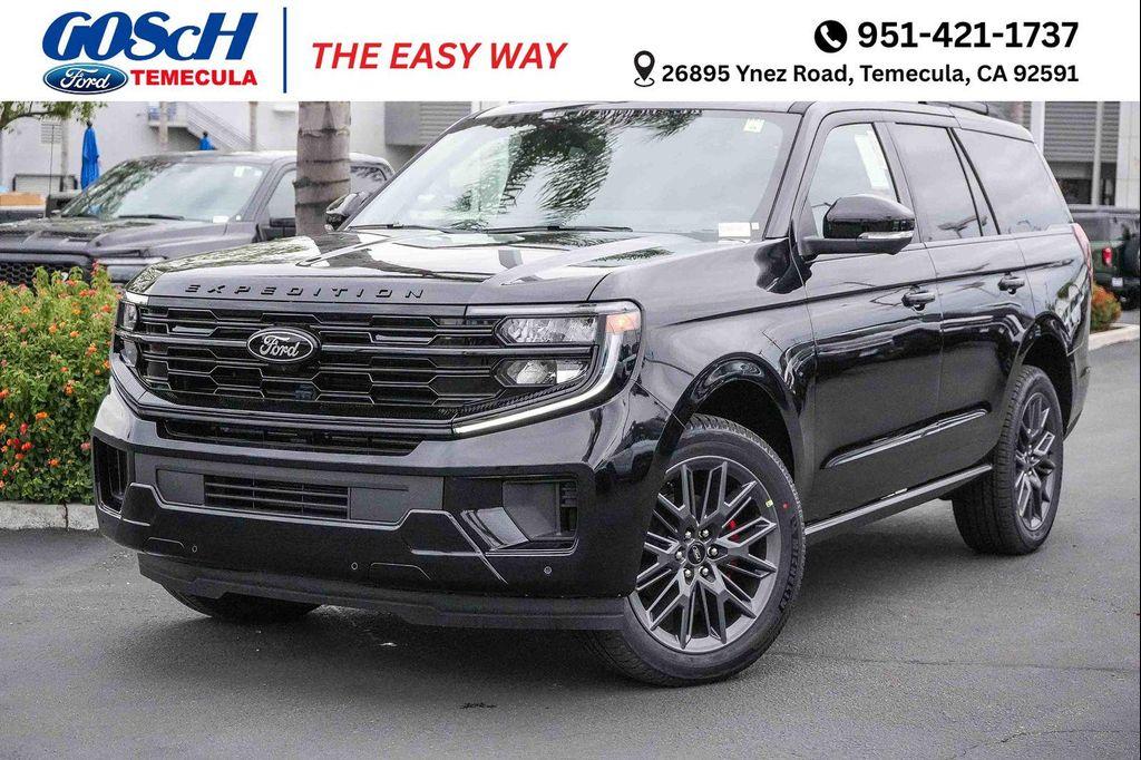 new 2025 Ford Expedition car, priced at $83,990