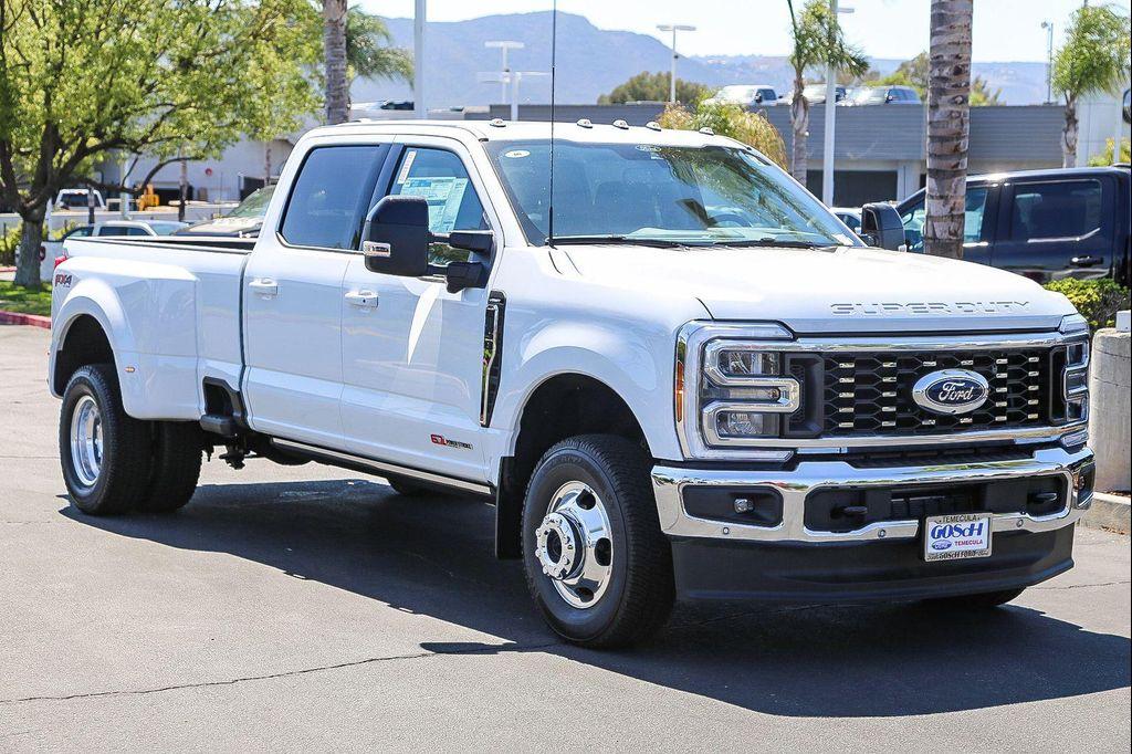 new 2025 Ford F-350 car, priced at $103,270