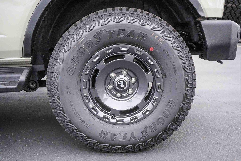 new 2025 Ford Bronco car, priced at $62,465