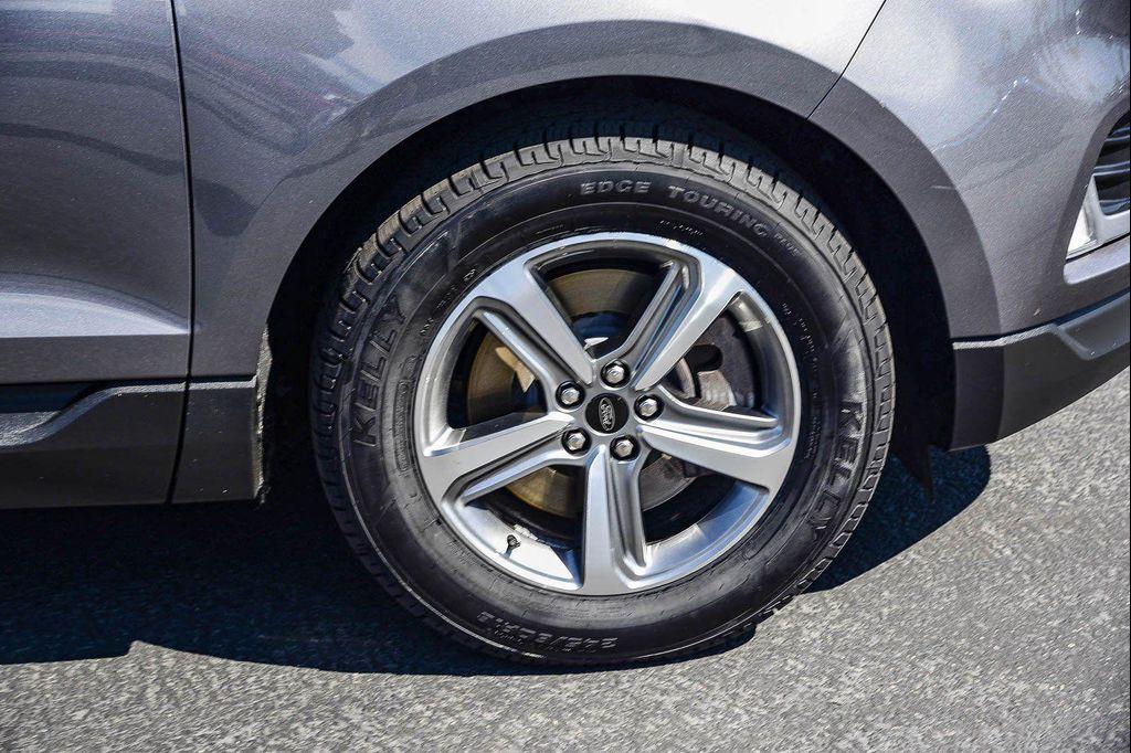 used 2023 Ford Edge car, priced at $22,327