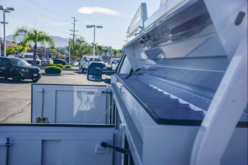 new 2025 Ford F-350 car, priced at $87,250