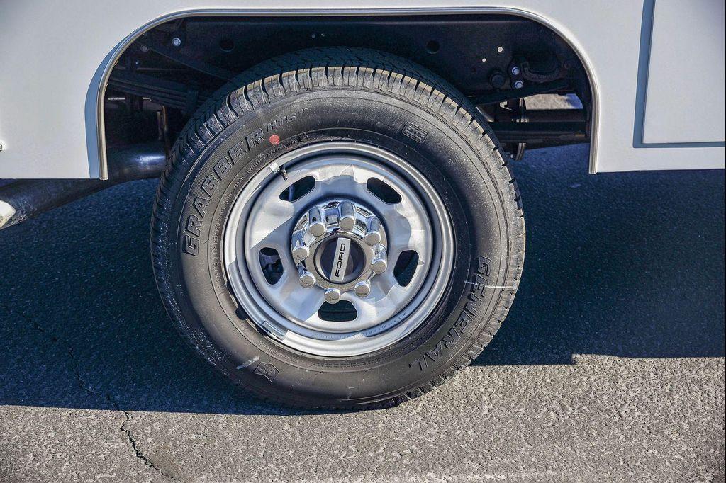 new 2025 Ford F-350 car, priced at $87,250