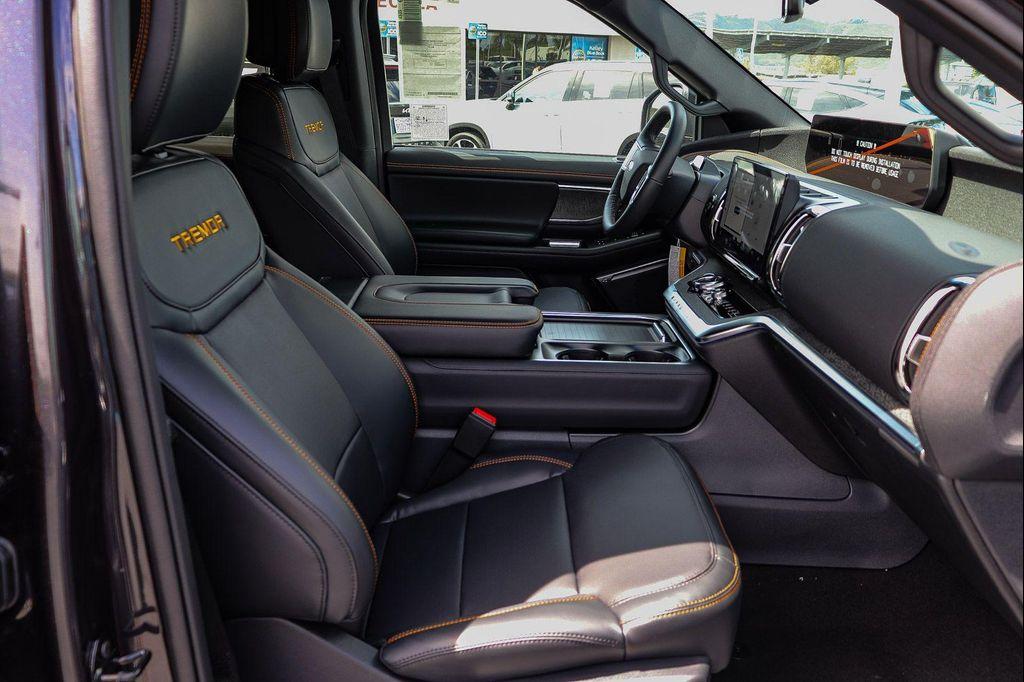 new 2026 Ford Expedition car, priced at $78,657