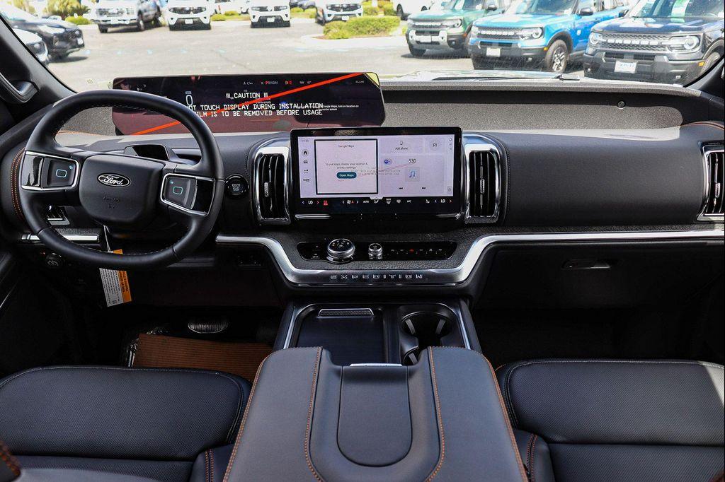 new 2026 Ford Expedition car, priced at $78,657