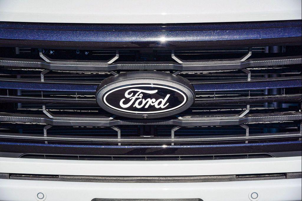 new 2026 Ford F-150 car, priced at $62,270