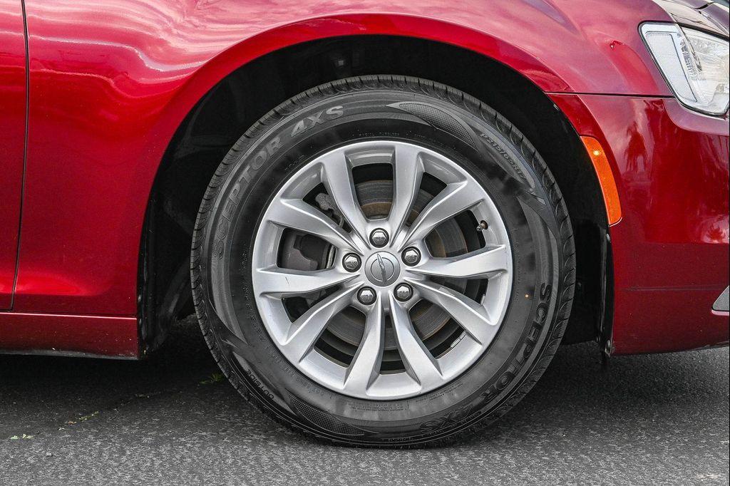 used 2019 Chrysler 300 car, priced at $14,995