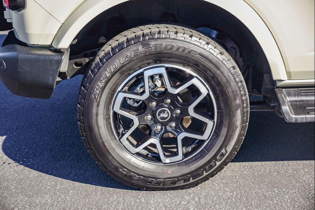 used 2025 Ford Bronco car, priced at $43,559