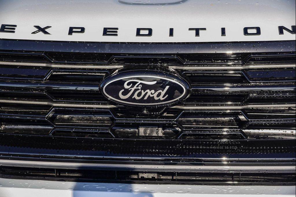 new 2026 Ford Expedition Max car, priced at $83,615