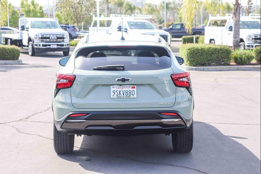 used 2025 Chevrolet Trax car, priced at $20,995