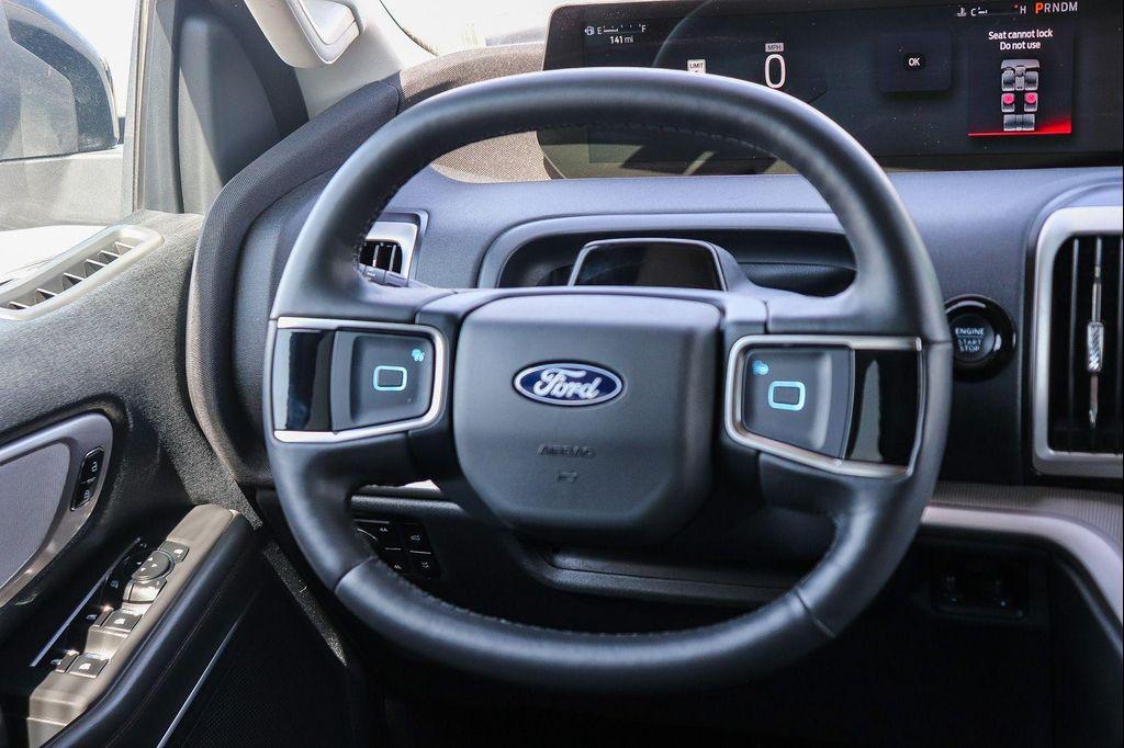 used 2025 Ford Expedition Max car, priced at $58,995