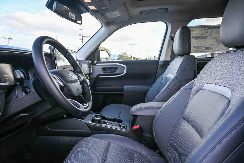 new 2025 Ford Bronco Sport car, priced at $42,095