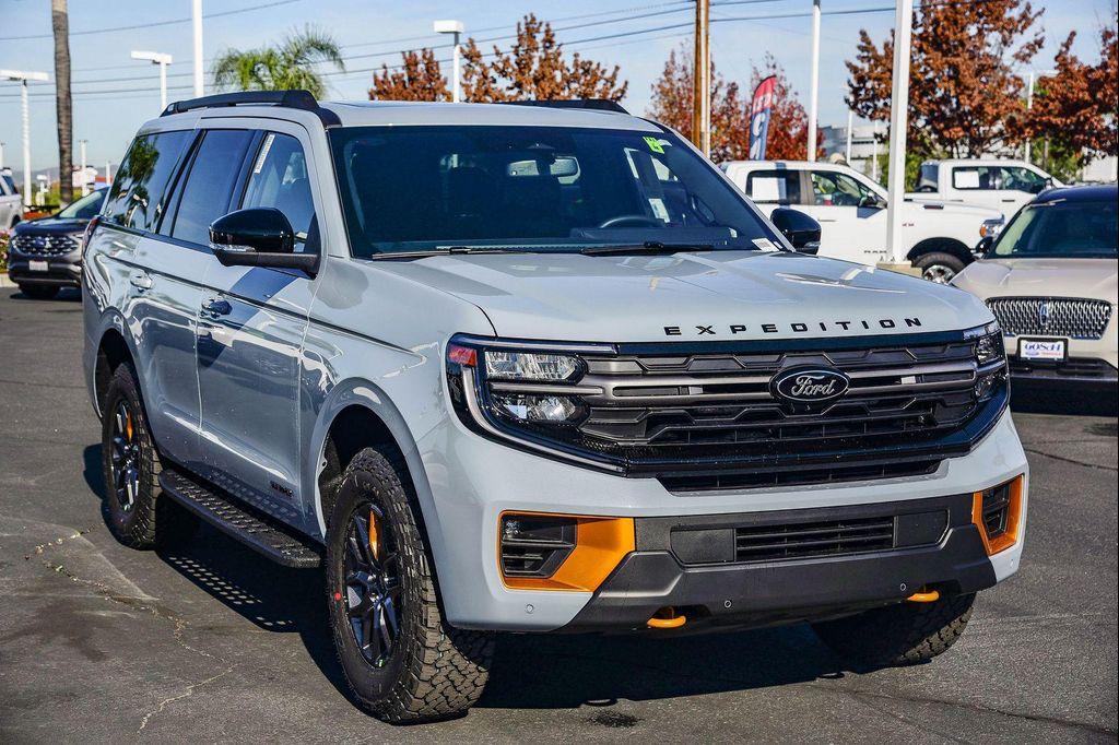 new 2025 Ford Expedition car, priced at $83,940