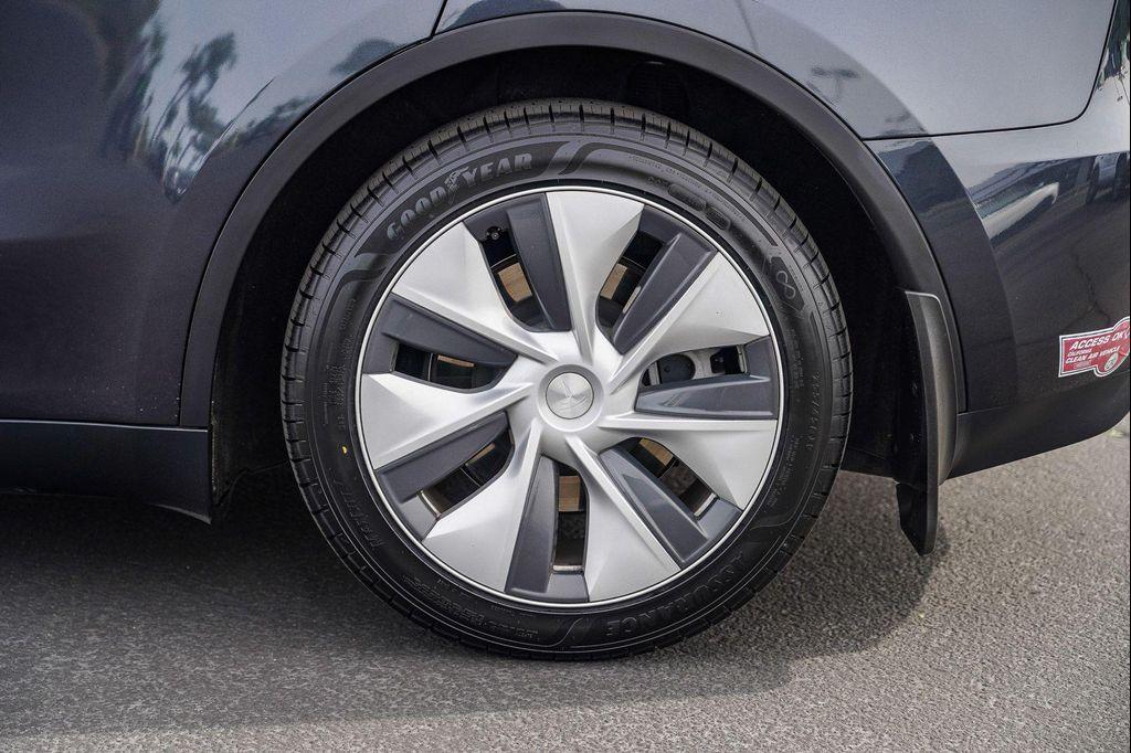 used 2024 Tesla Model Y car, priced at $30,995