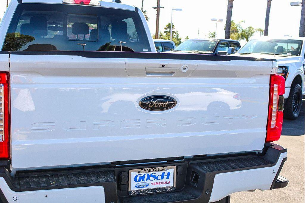 new 2025 Ford F-250 car, priced at $91,900