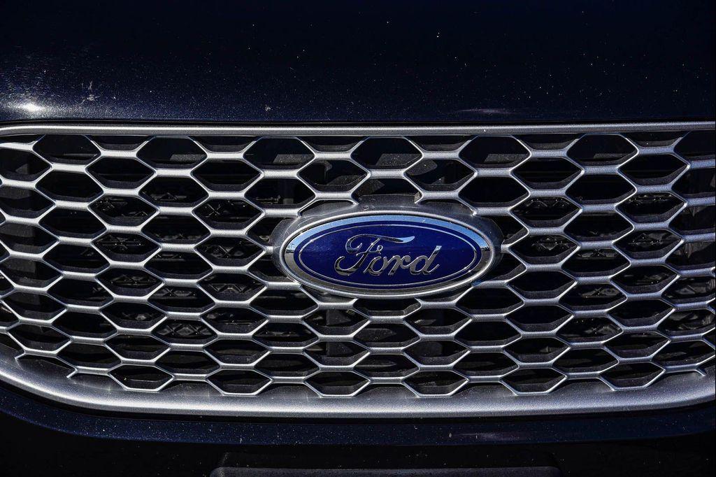 used 2024 Ford Edge car, priced at $20,999