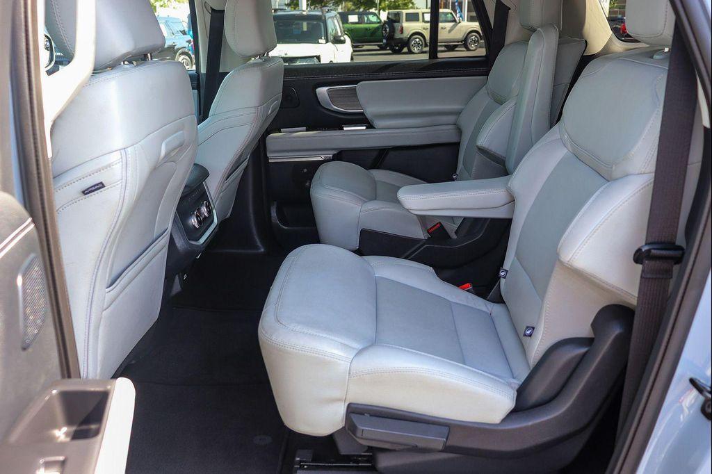 used 2025 Ford Expedition Max car, priced at $68,995
