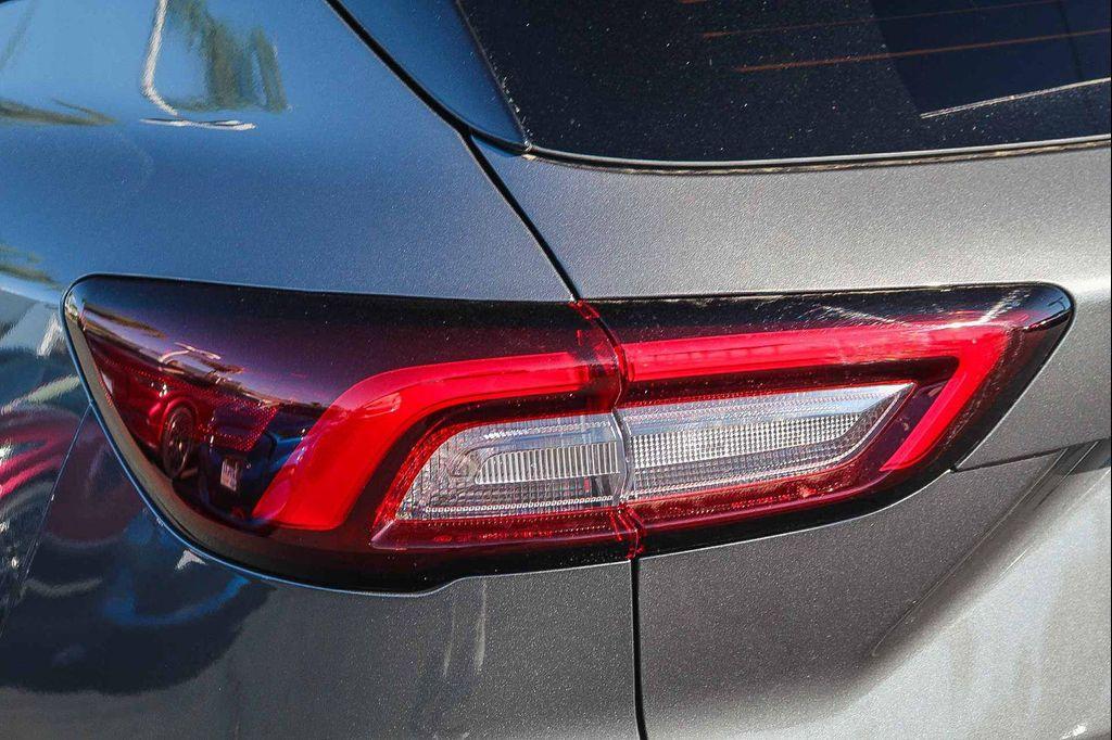 new 2025 Ford Escape PHEV car, priced at $33,827