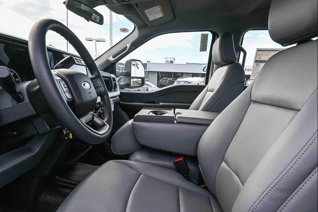 new 2026 Ford F-350 car, priced at $86,638