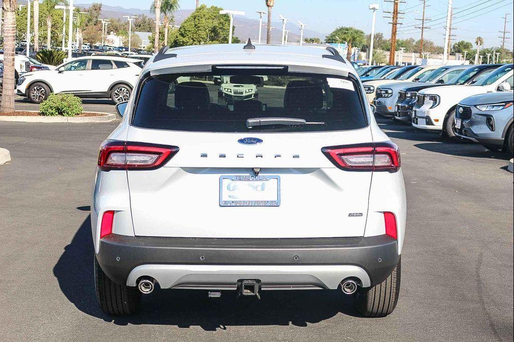 new 2025 Ford Escape PHEV car, priced at $34,292