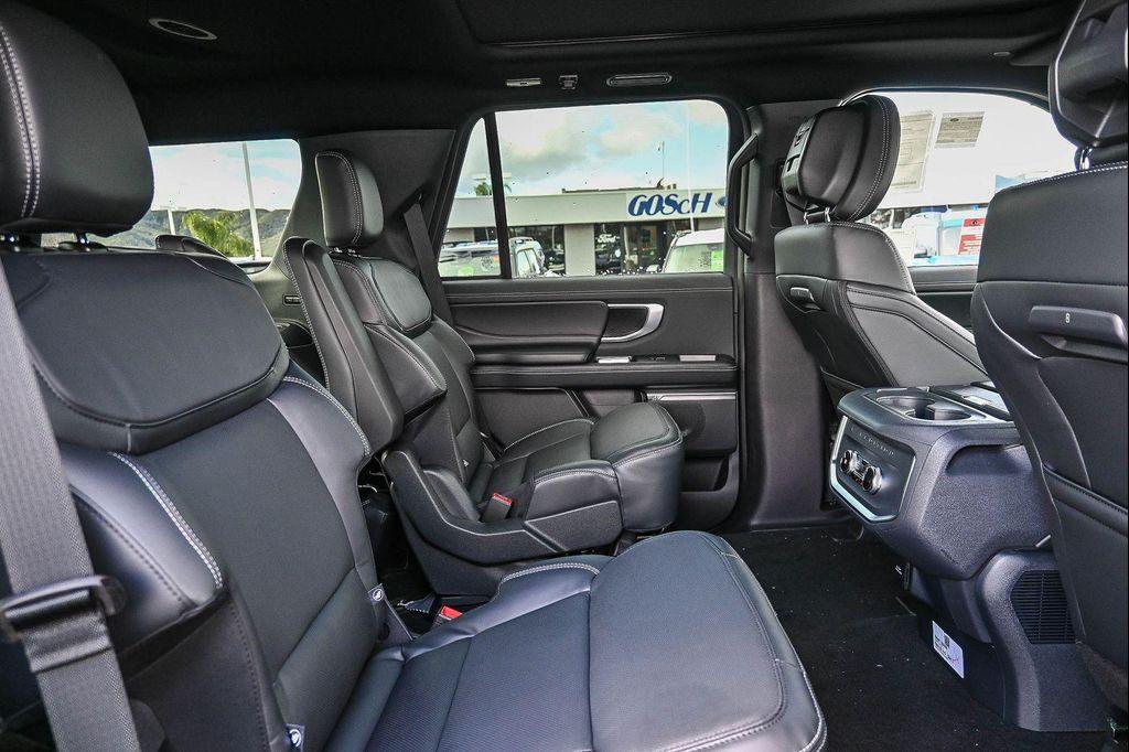 new 2026 Ford Expedition car, priced at $80,615