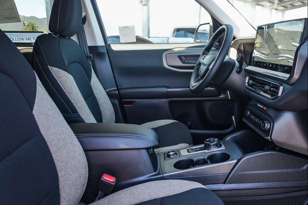 new 2026 Ford Bronco Sport car, priced at $32,135
