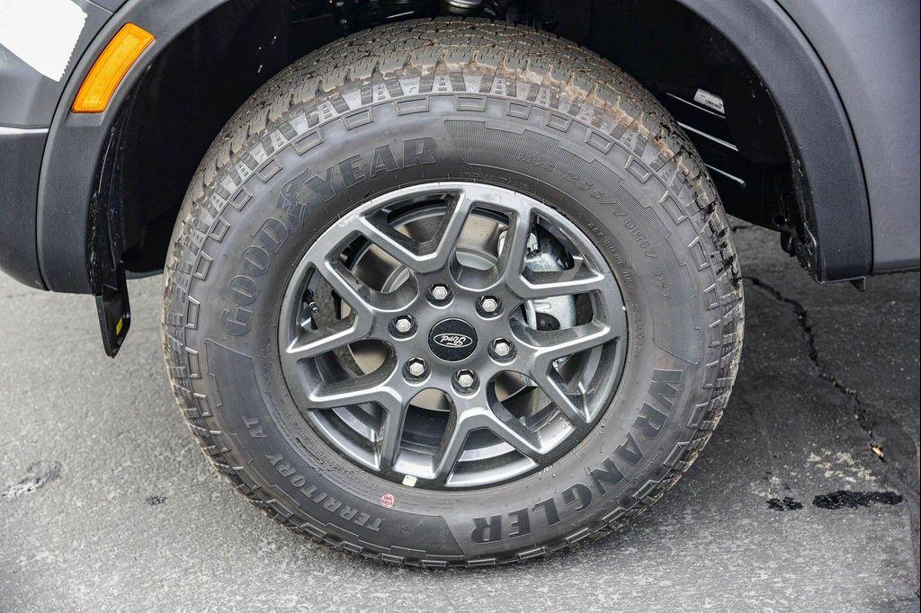 new 2025 Ford Ranger car, priced at $40,450