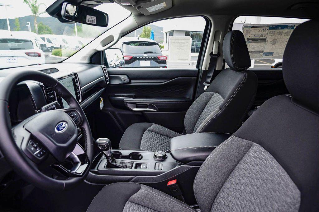 new 2025 Ford Ranger car, priced at $40,450