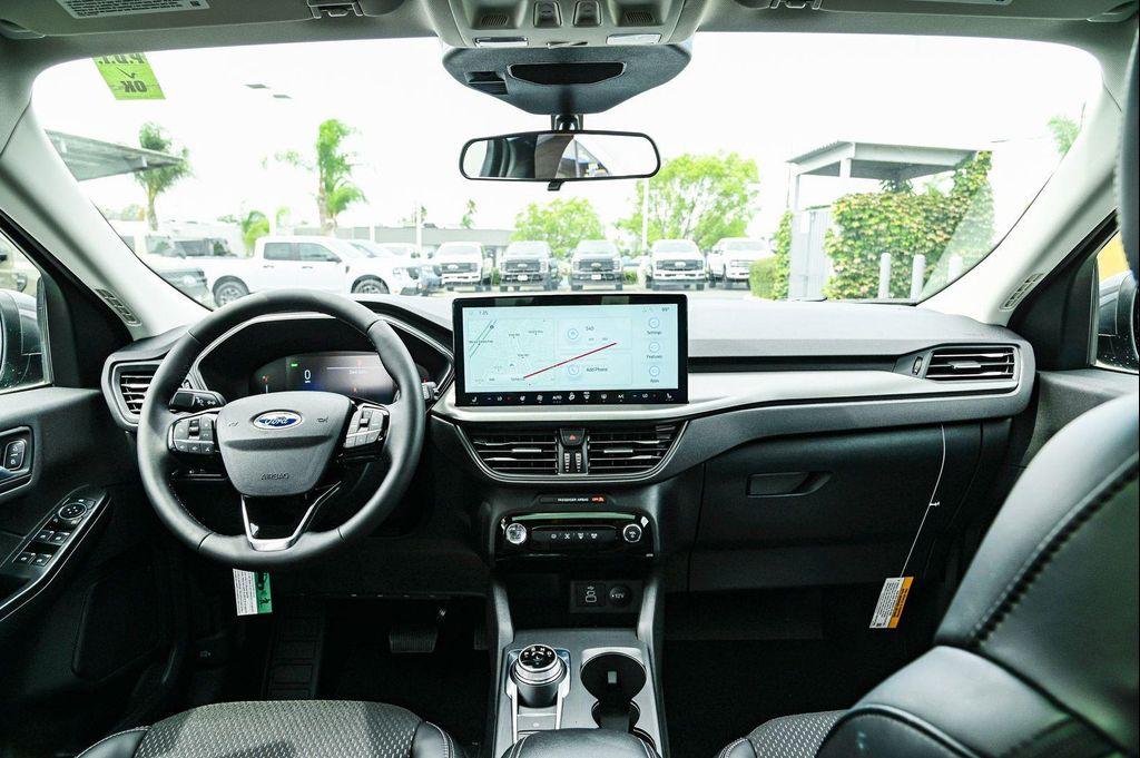 new 2025 Ford Escape PHEV car, priced at $31,532