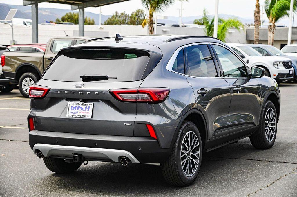 new 2025 Ford Escape PHEV car, priced at $31,532