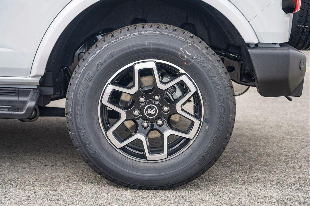 new 2025 Ford Bronco car, priced at $49,725