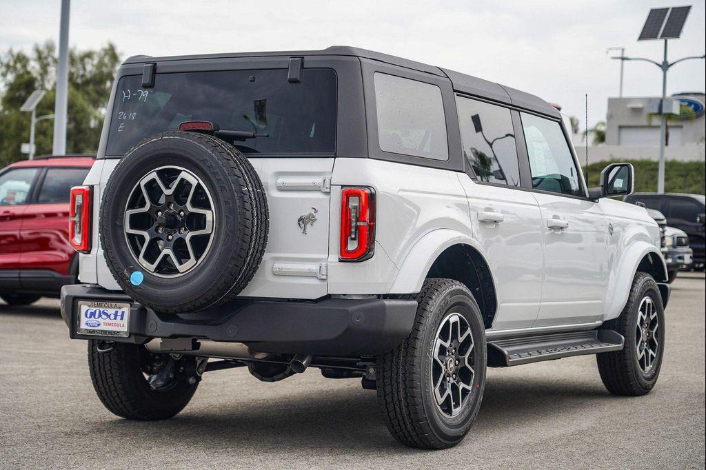new 2025 Ford Bronco car, priced at $49,725