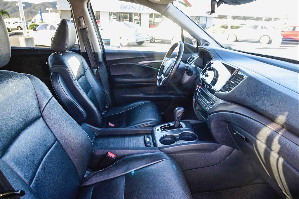 used 2020 Honda Pilot car, priced at $22,995