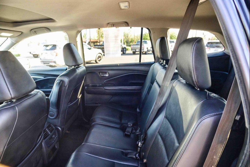 used 2020 Honda Pilot car, priced at $22,995