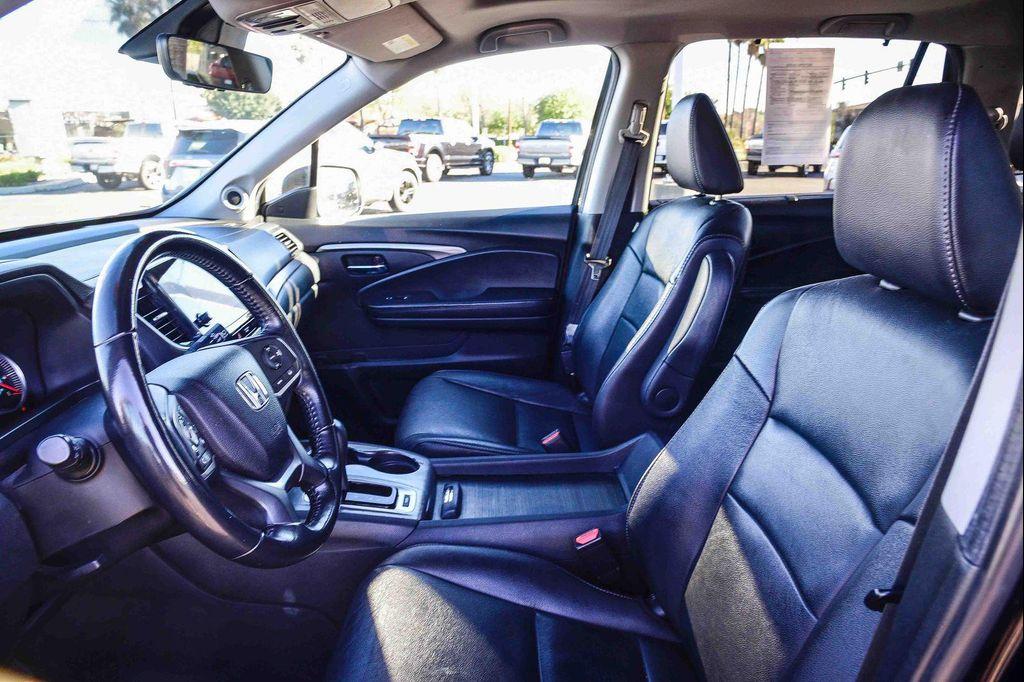 used 2020 Honda Pilot car, priced at $22,995
