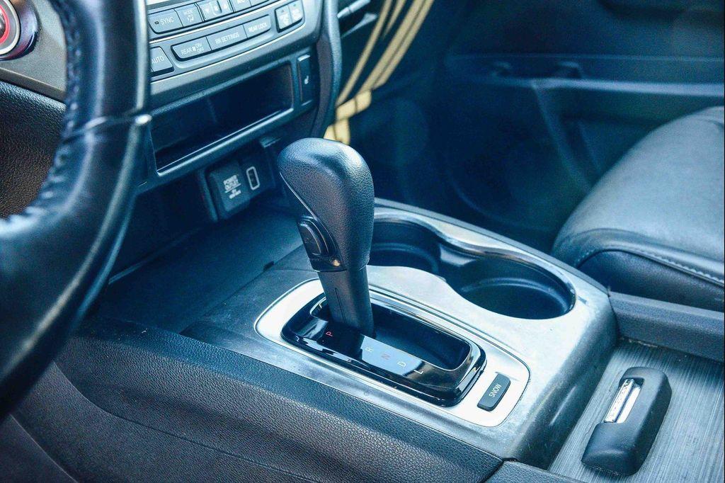 used 2020 Honda Pilot car, priced at $22,995